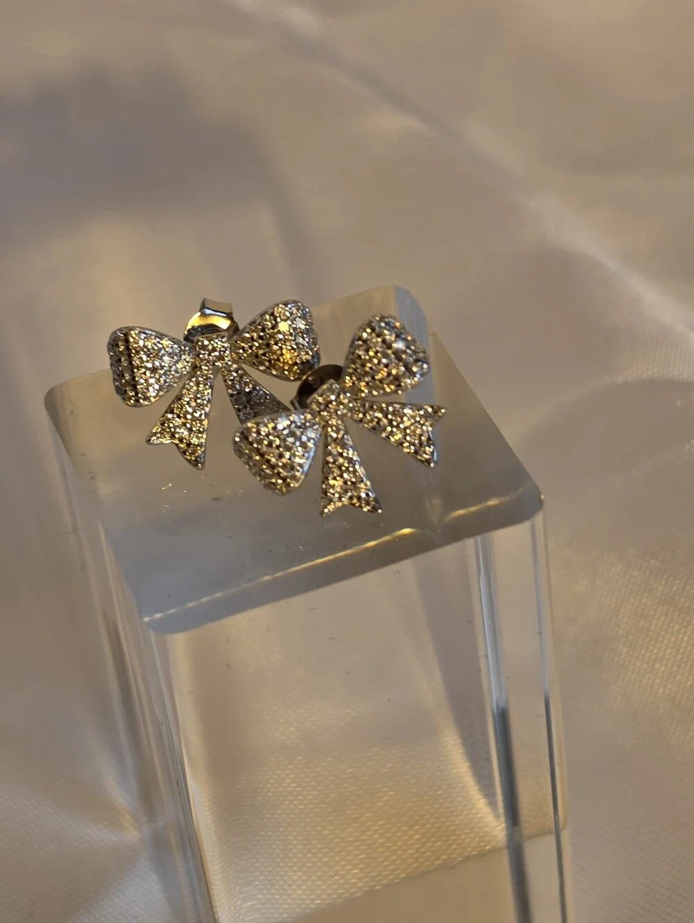 925 Silver .75CTW Moissanite Sparkling Bow Stud Earrings